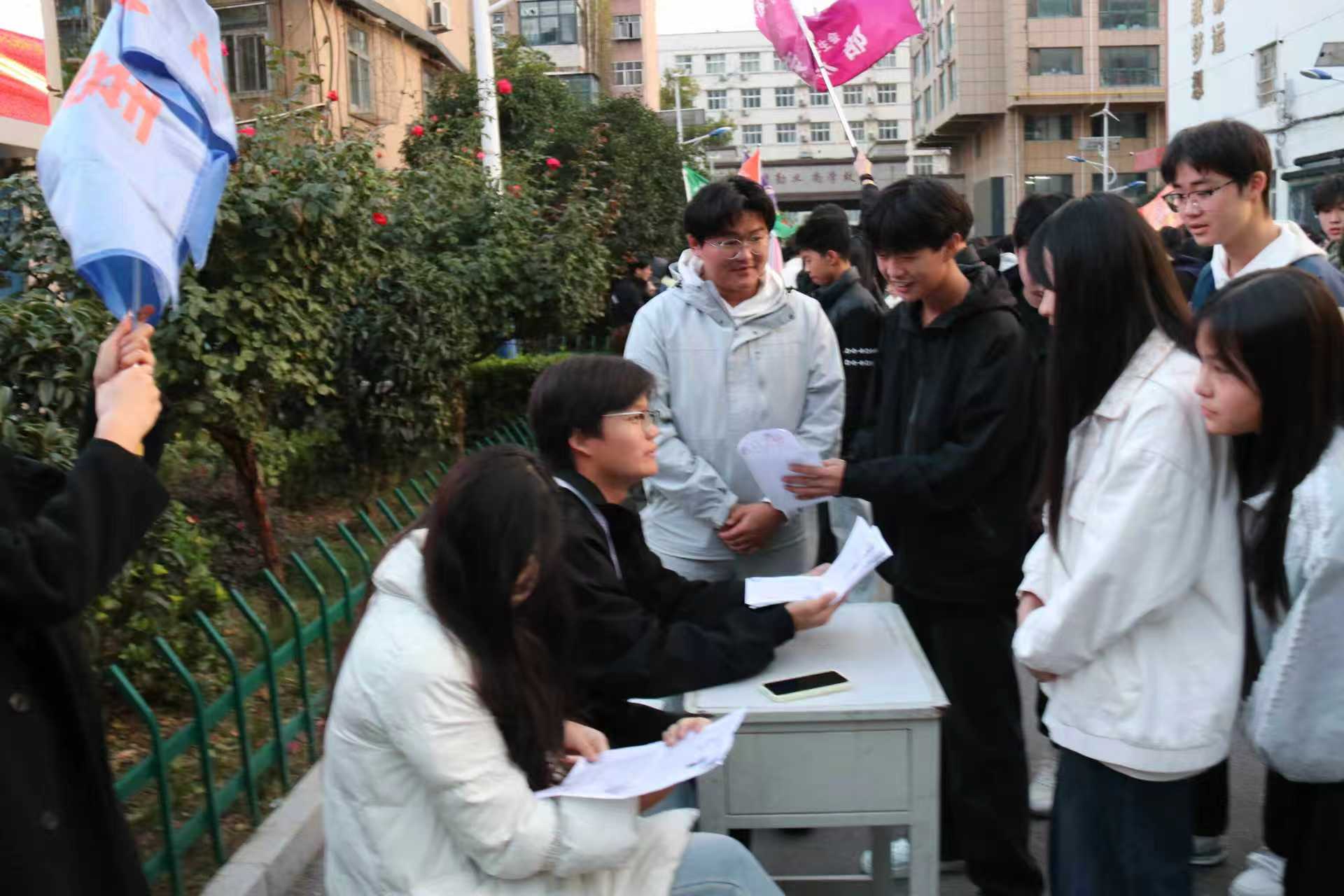 微信图片_20251023111500_117_255.jpg 微信图片_20251023111500_117_255.jpg